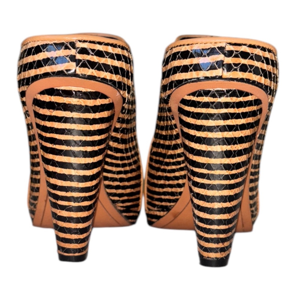 Derek Lam 10 Crosby | Snakeskin Striped Sandals | Size: 8 - Picture 4 of 6